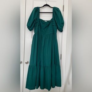Elegant Green Women's Dress